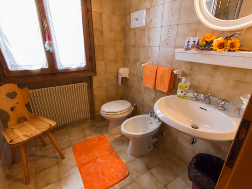 bagno appartamento gnomo discolo