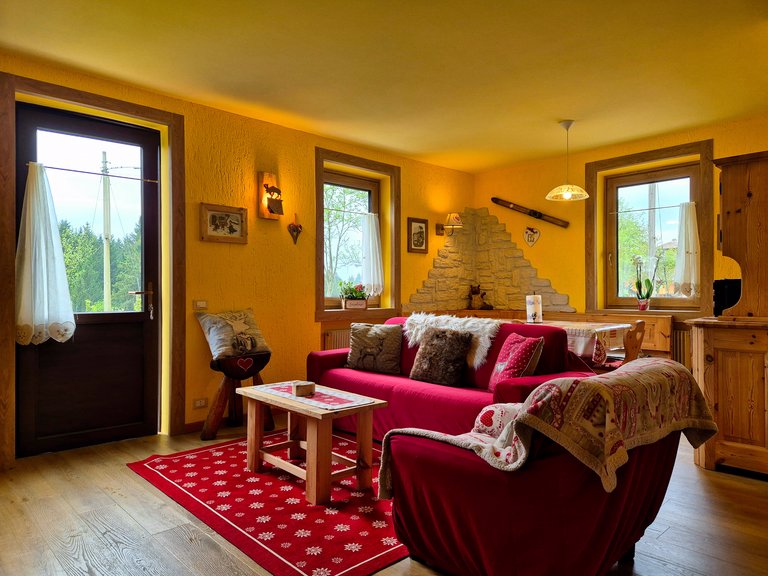 salotto mirtillo vista finestre w n2
